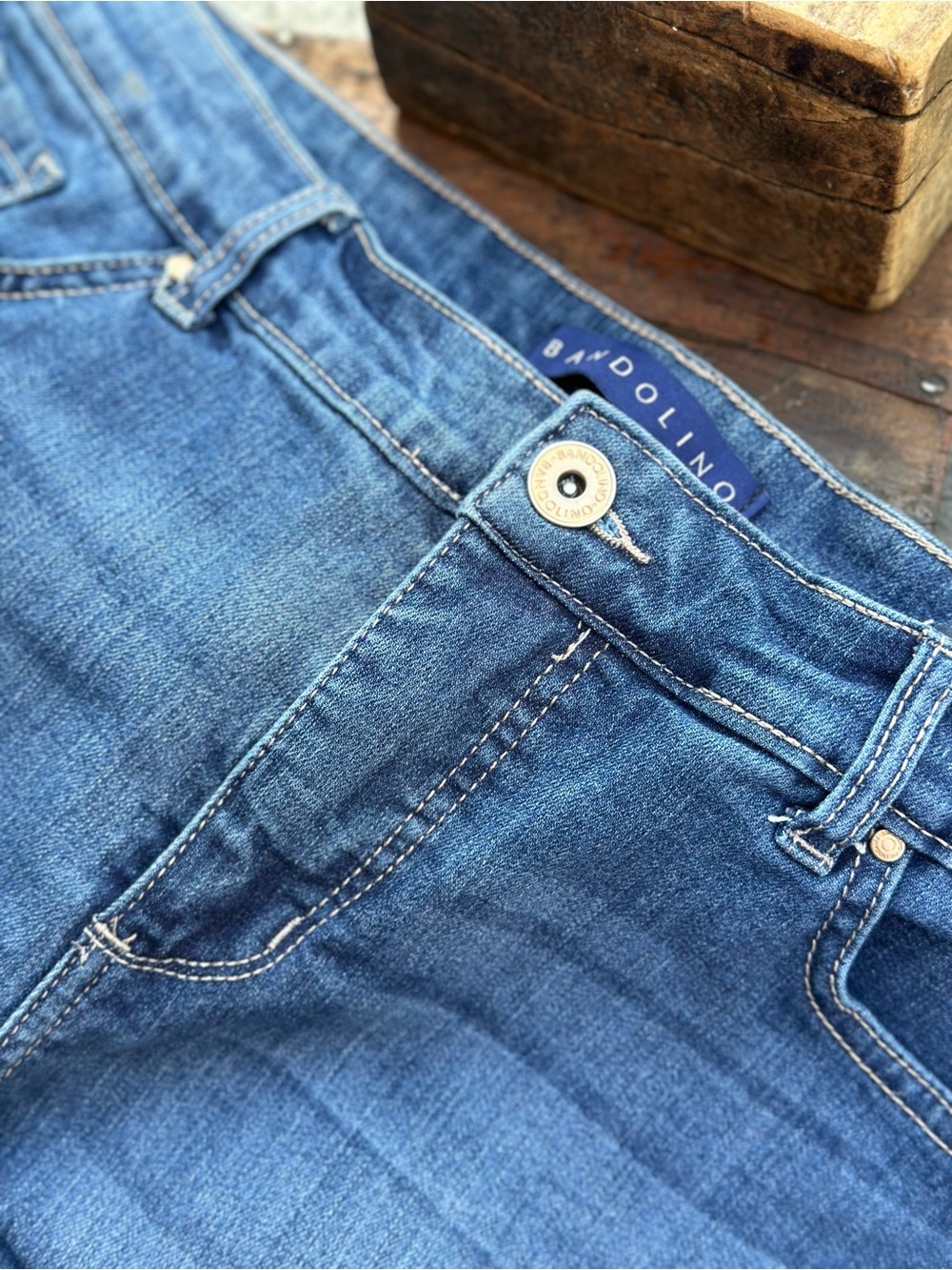 Bandolino Mandie Petite Jeans Size 14P Medium Wash Straight Leg